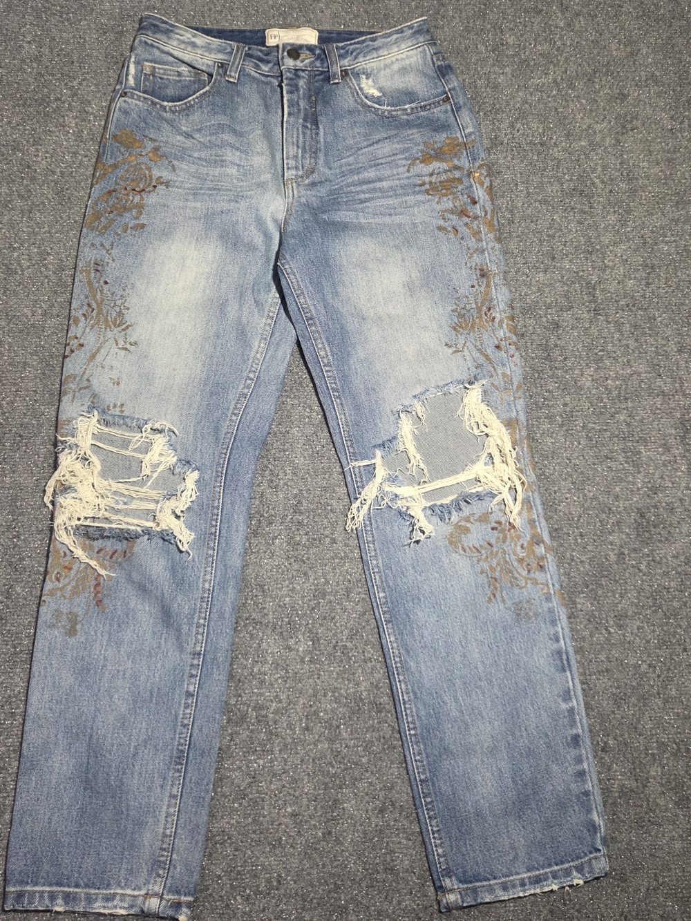 Free People Floral Graphic Distressed Straight Leg Jeans Boho Size 27